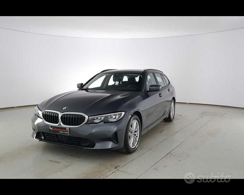 Grigio Usata 2020 BMW 320e Advantage Station wagon | 23.990 € (Buon prezzo) - Immagine 1/4