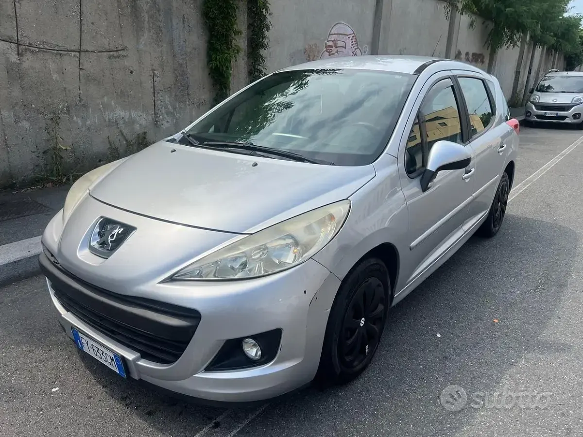 Usata Peugeot 207 Active 73 CV (53 kW) 2011 Station wagon