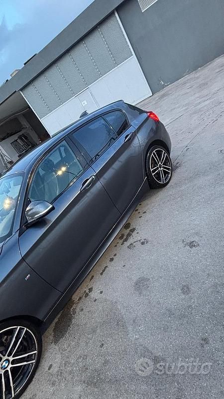 Usata BMW 118 M Sport 150 CV (110 kW) 2018 Grigio Utilitaria