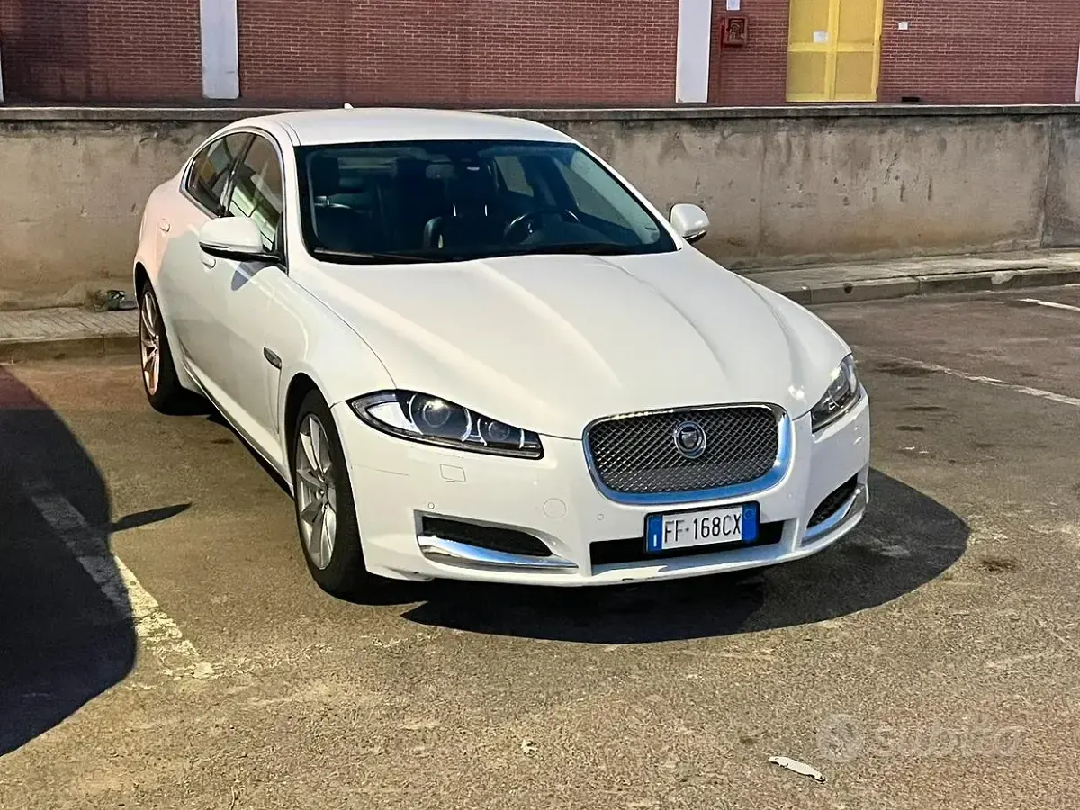 Usata Jaguar XF 200 CV (147 kW) 2013 Berlina