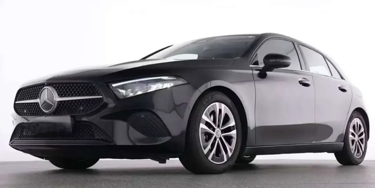 Usata Mercedes A180 136 CV (100 kW) 2026 Nero Berlina