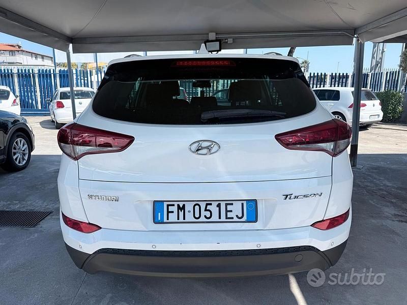 Second-hand Hyundai Tucson Edition 116 CP (85 kW) 2018 Alb SUV