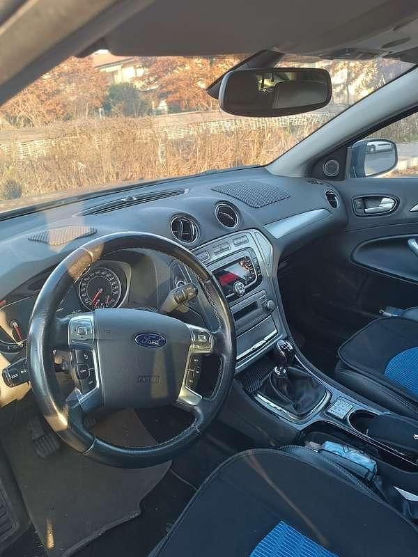 Usata Ford Mondeo Premium 140 CV (102 kW) 2008 Station wagon