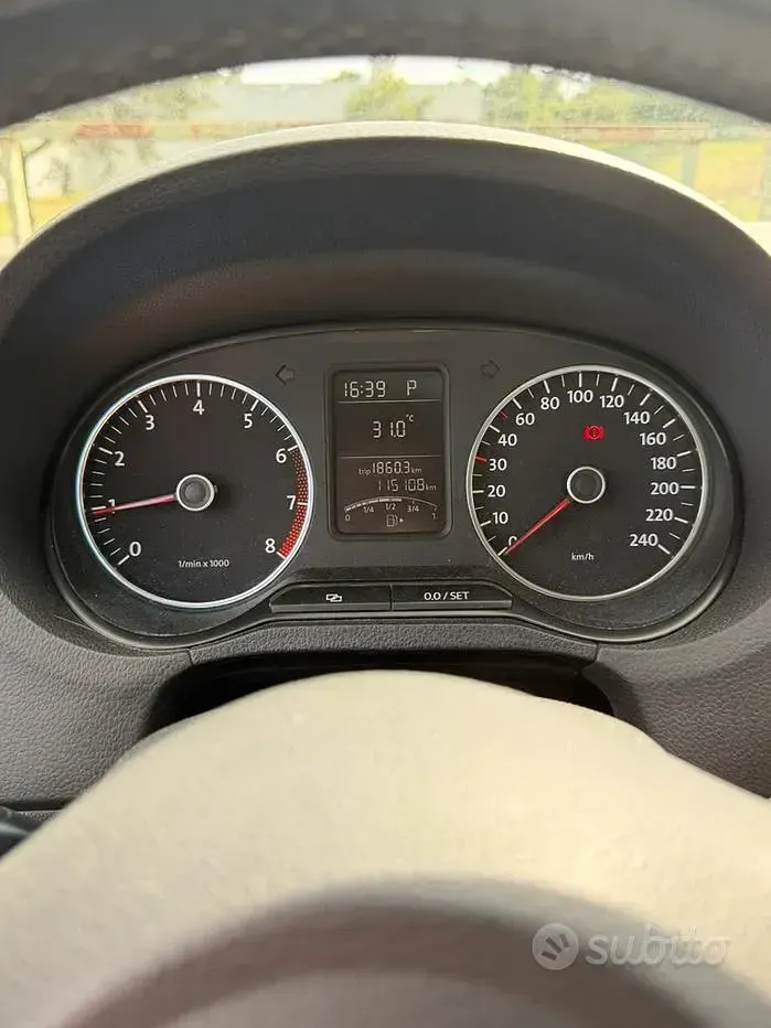 Usata VW Polo 85 CV (62 kW) 2010 Nero Utilitaria