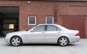 Usata Mercedes S55 AMG AMG 360 CV (264 kW) 2000 Argento Berlina