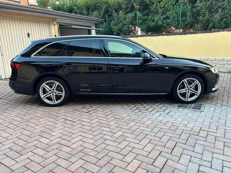 Usata Audi A4 Business 163 CV (119 kW) 2020 Station wagon