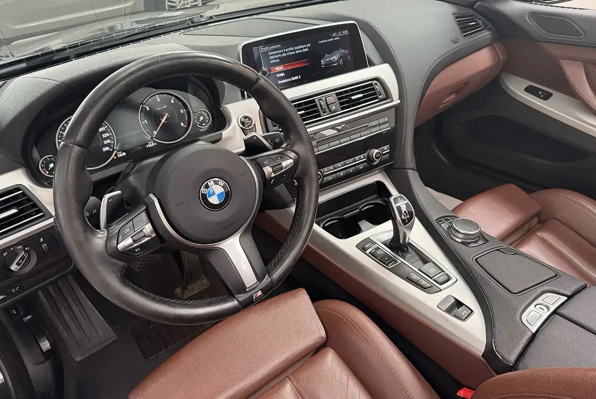 Usata BMW 640 Luxury Line 313 CV (230 kW) 2019 Saphir schwarzal metallizzato Coupé