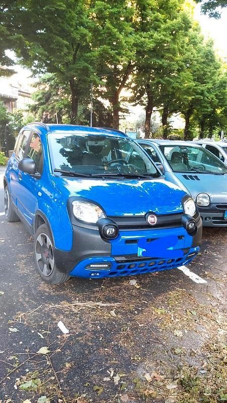 Usata Fiat Panda Cross Cross 69 CV (50 kW) 2020 Blu Utilitaria