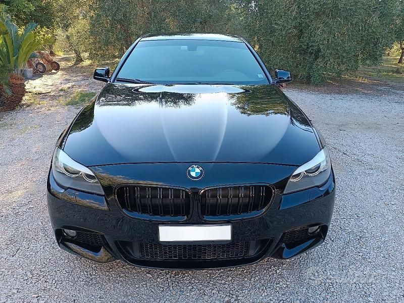Nero Usata 2013 BMW 530 M Sport Station wagon | 16.000 € - Immagine 1/4