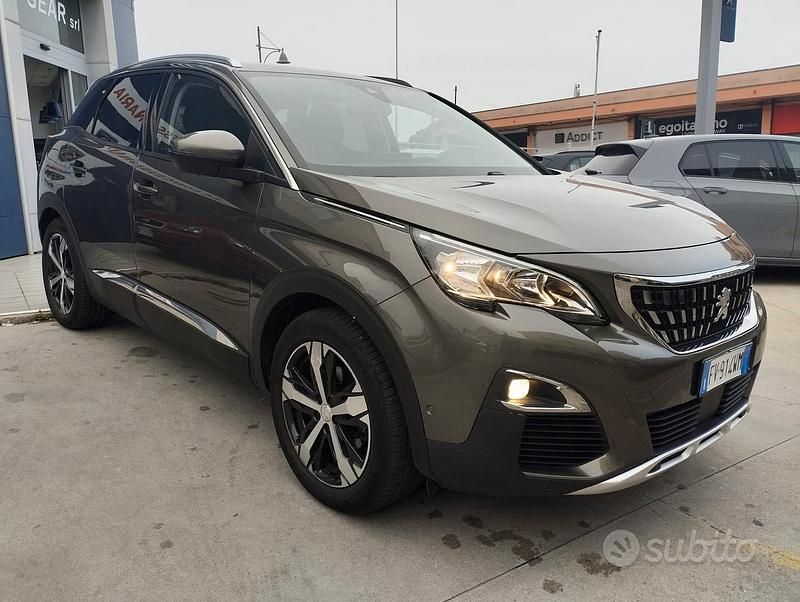 Usata Peugeot 3008 Allure 131 CV (96 kW) 2019 Grigio SUV