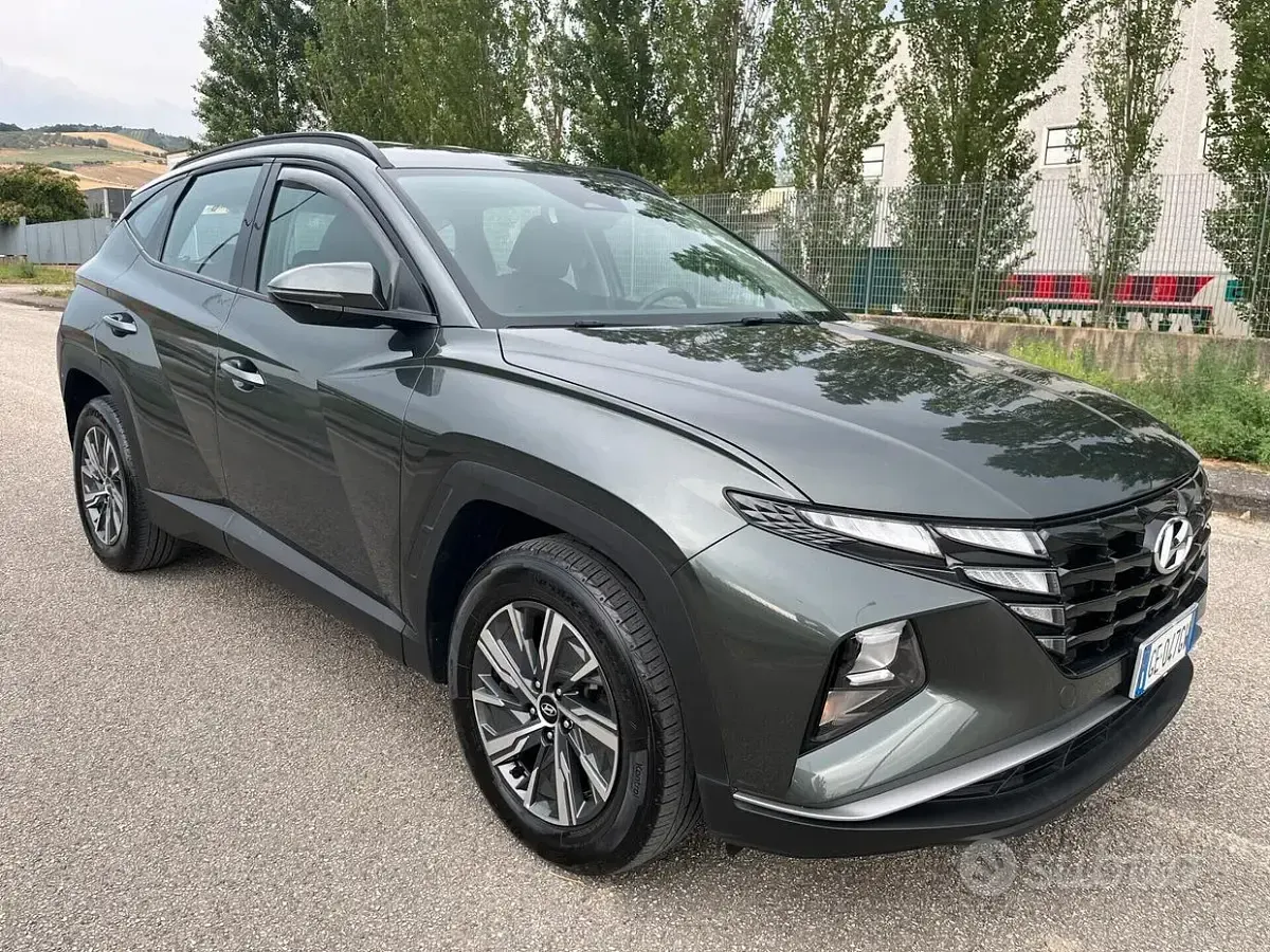 Usata Hyundai Tucson 116 CV (85 kW) 2021 Verde SUV