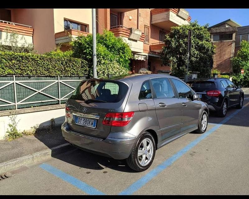 Brugt Mercedes B180 109 HK (80 kW) 2009 Grå MPV