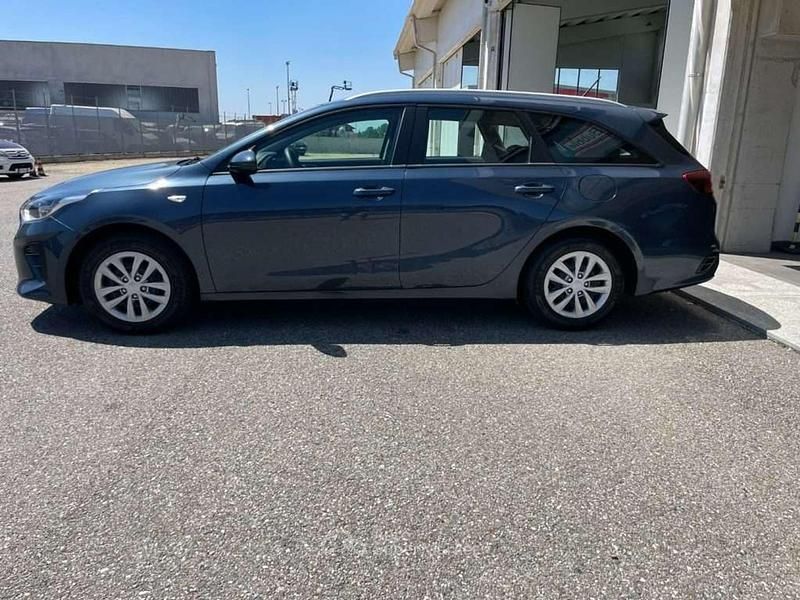 Begagnad Kia Ceed Sportswagon 101 HK (74 kW) 2020 Grå Kombi