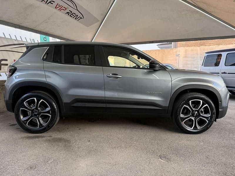 Nuova Jeep Avenger Summit 101 CV (74 kW) 2025 Grigio SUV