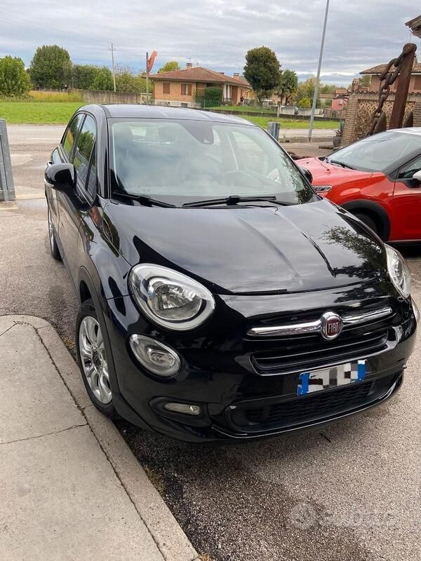 Usata Fiat 500X 140 CV (102 kW) 2015 Nero SUV