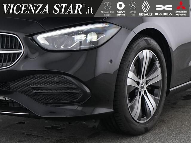Usata Mercedes C200 163 CV (119 kW) 2025 Nero Station wagon