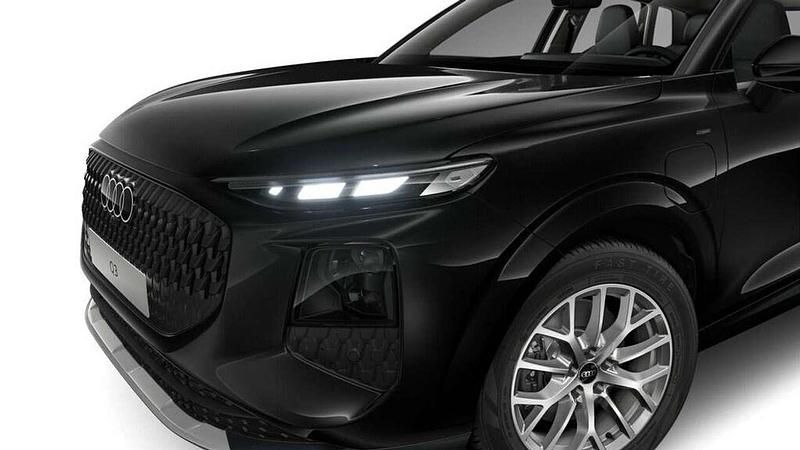 Nuova Audi Q3 Business 272 CV (200 kW) 2026 Nero mito metallizzato SUV