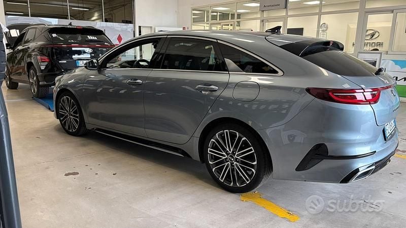 Usata Kia ProCeed GT-Line 136 CV (100 kW) 2019 Grigio Utilitaria