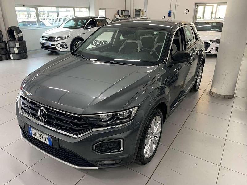 Usata VW T-Roc Advance 150 CV (110 kW) 2021 Grigio SUV