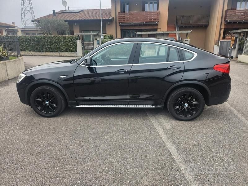 Usata BMW X4 190 CV (139 kW) 2016 Nero SUV