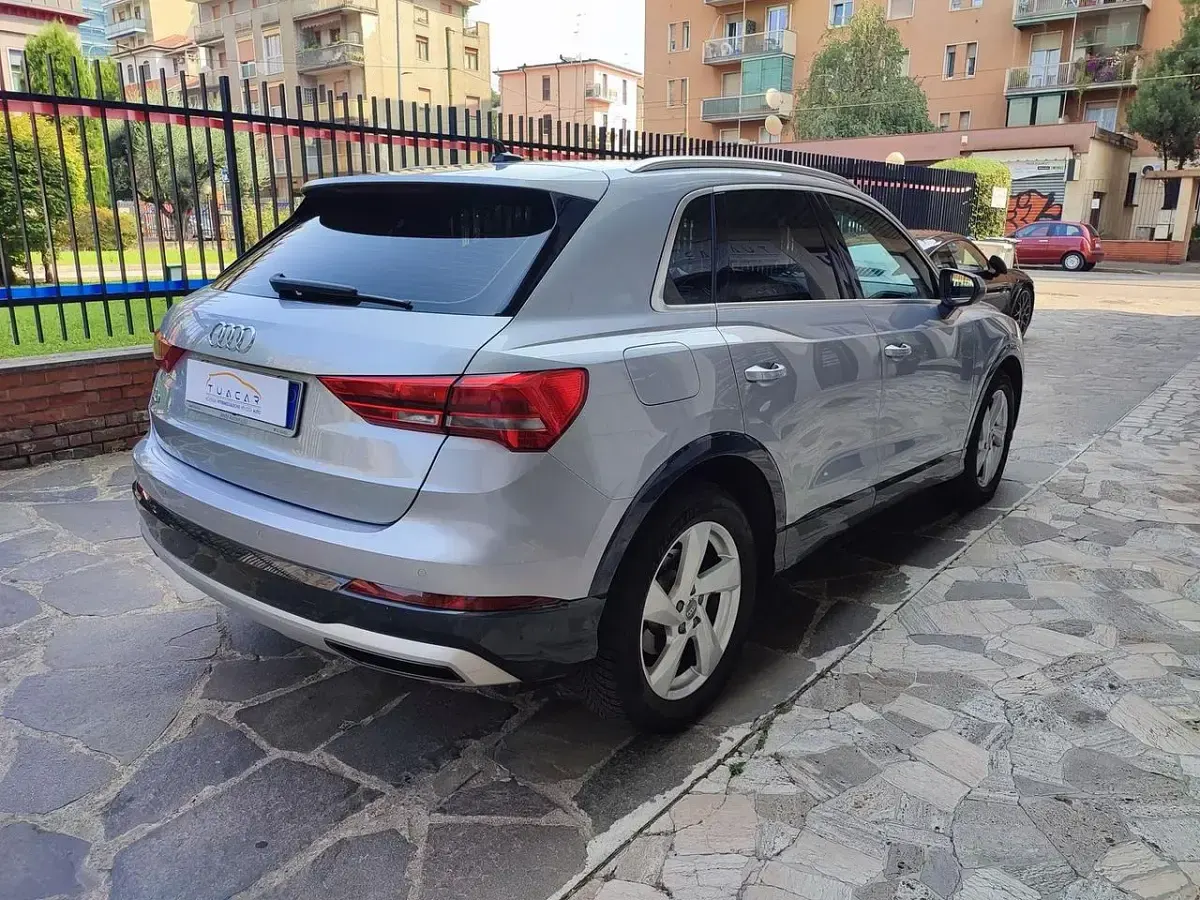 Usata Audi Q3 Advanced 150 CV (110 kW) 2020 Argento SUV