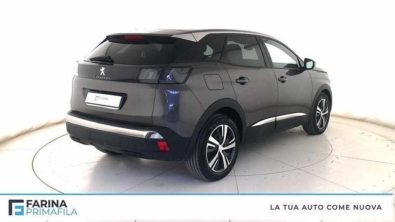 Usata Peugeot 3008 Allure 131 CV (96 kW) 2024 Grigio scuro SUV