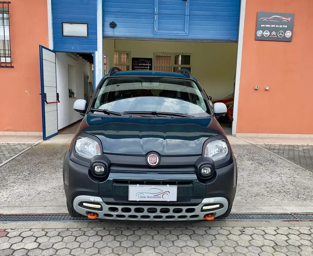 Usata Fiat Panda Garmin 69 CV (50 kW) 2022 Verde Utilitaria