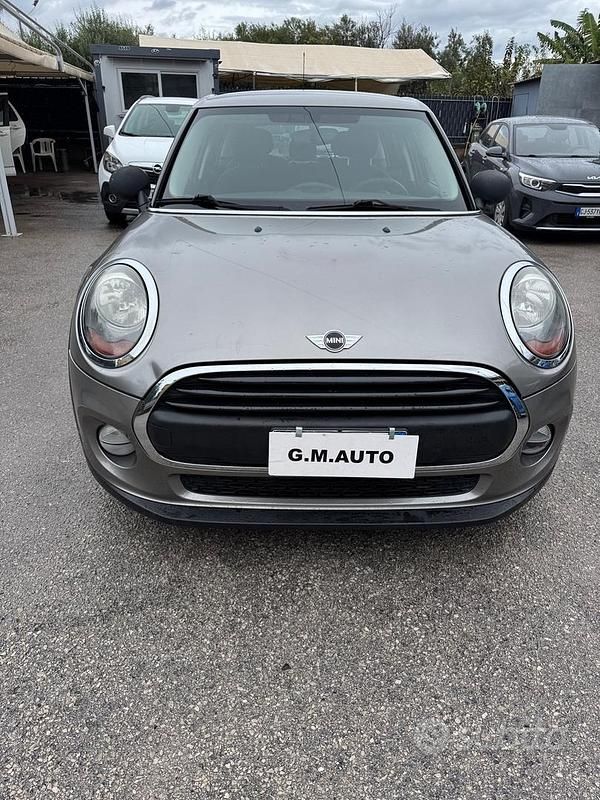 Grigio Usata 2016 Mini ONE Due volumi | 6500 € (Ottimo prezzo) - Immagine 1/4