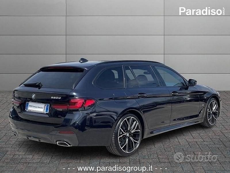 Nuova BMW 520 M Sport 2025 Nero Station wagon