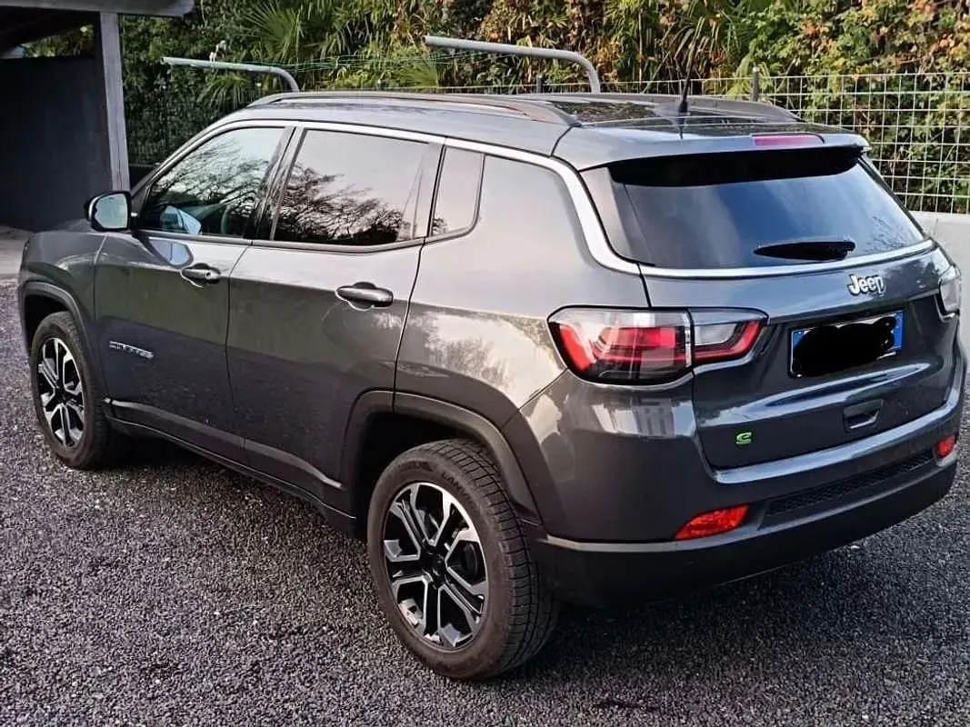 Usata Jeep Compass Limited 131 CV (96 kW) 2023 Grigio SUV