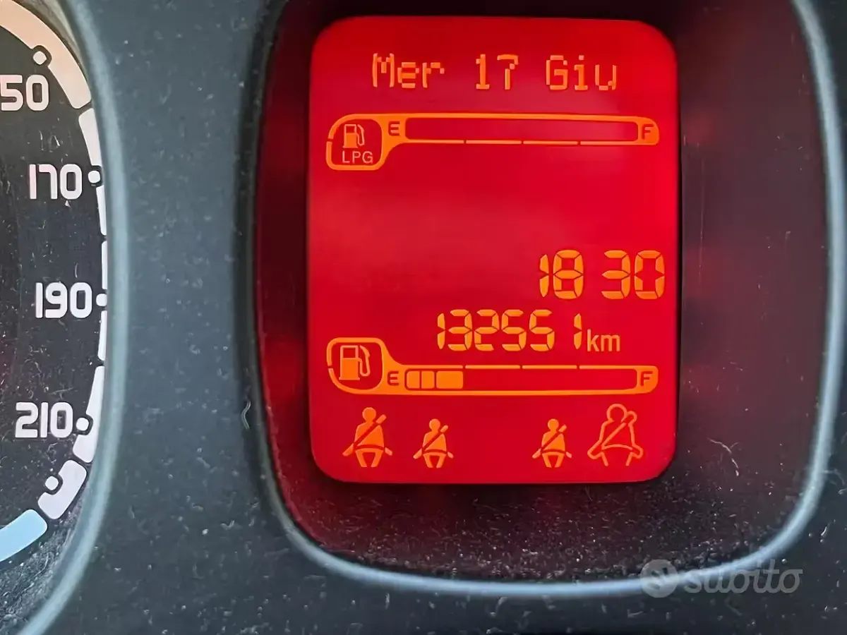 Usata Fiat Panda 69 CV (50 kW) 2012 Utilitaria