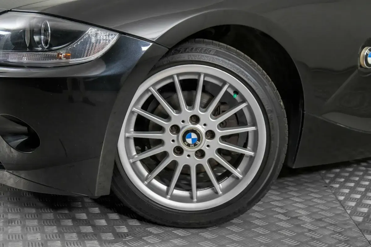 Usata BMW Z4 170 CV (125 kW) 2005 Nero Cabrio