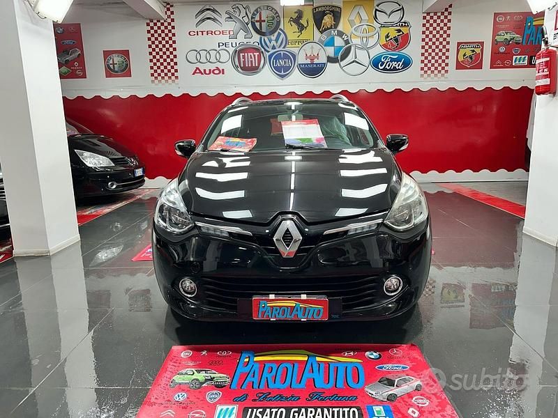 Usata Renault Clio GrandTour 90 CV (66 kW) 2014 Nero Station wagon