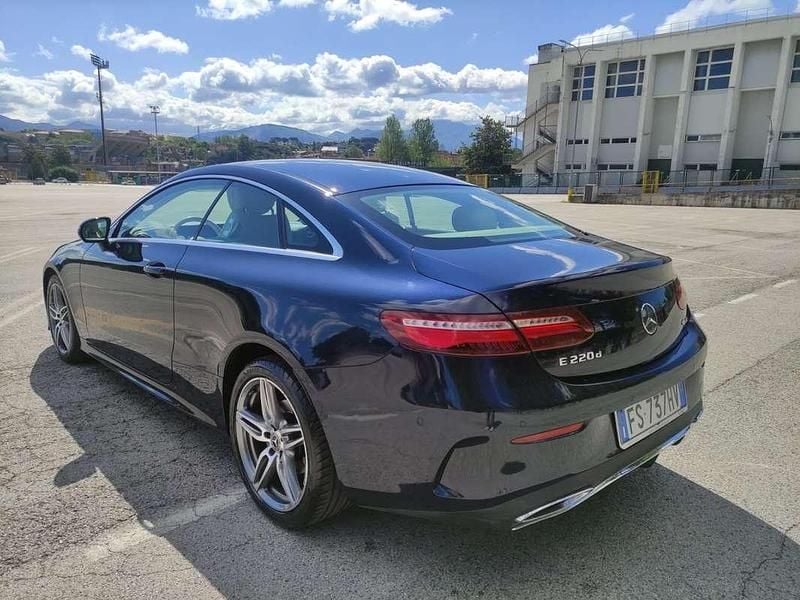 Usata Mercedes E220 AMG line 194 CV (142 kW) 2017 Coupé