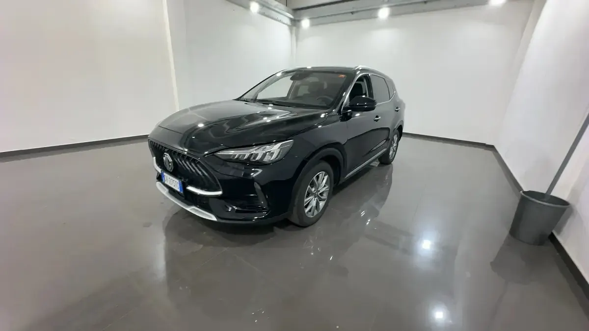 Usata MG HS Comfort 162 CV (119 kW) 2024 Pbc  pebble black SUV