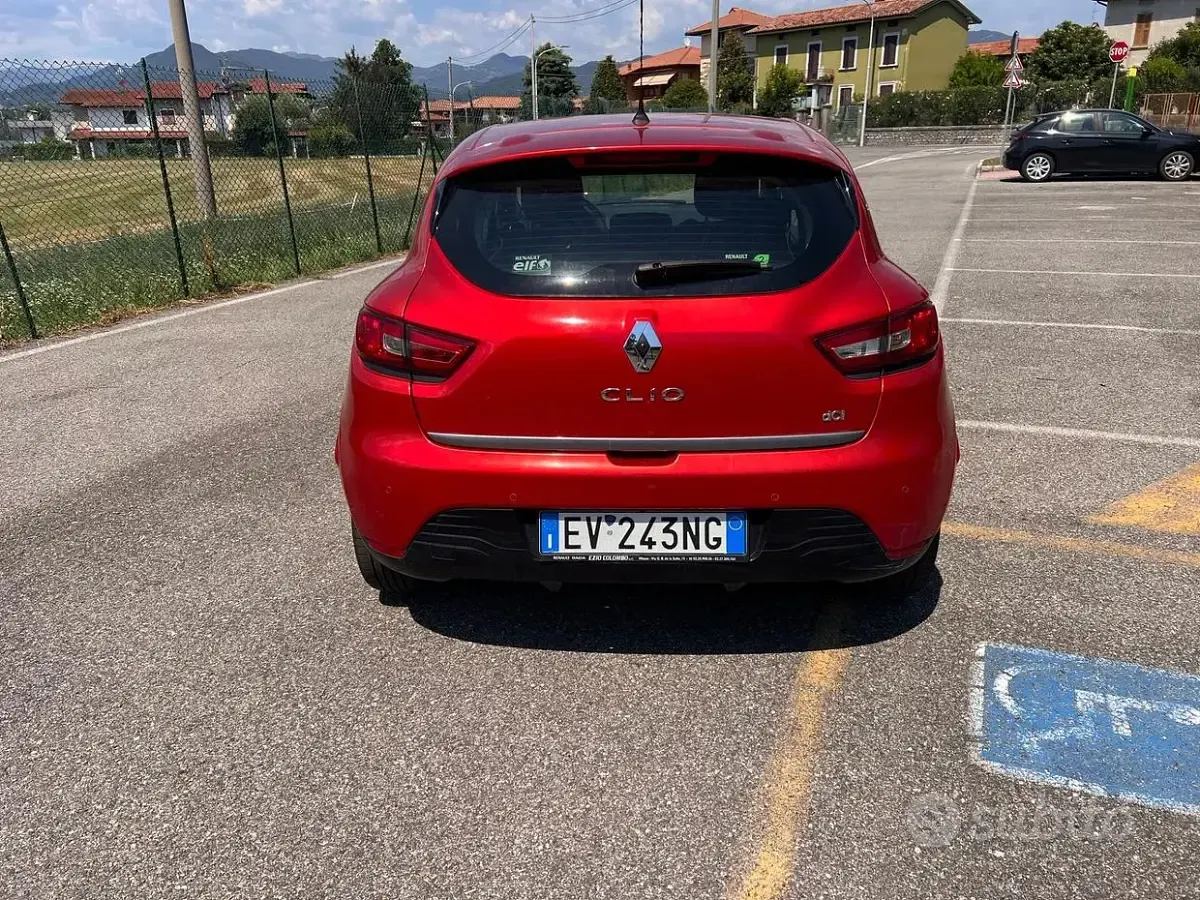 Usata Renault Clio IV 75 CV (55 kW) 2014 Rosso Berlina