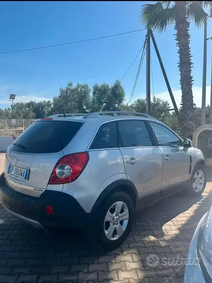 Usata Opel Antara 150 CV (110 kW) 2008 Grigio SUV