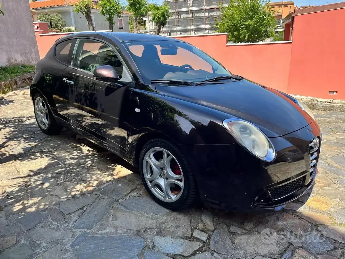 Usata Alfa Romeo MiTo 120 CV (88 kW) 2009 Nero Utilitaria