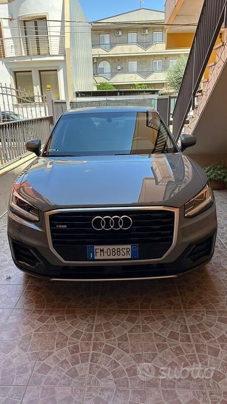Usata Audi Q2 S-Line 2018 Grigio SUV