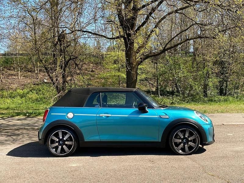 Usata Mini John Cooper Works Cabriolet 178 CV (130 kW) 2024 Blu/azzurro Cabrio