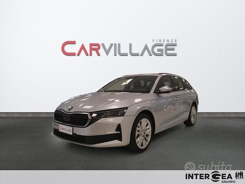 Usata Skoda Octavia Executive 150 CV (110 kW) 2024 Grigio Station wagon