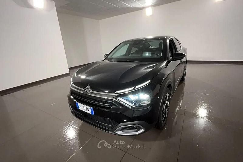 Nero perla Usata 2024 Citroën C4 X SUV | 17.990 € (Buon prezzo) - Immagine 1/4