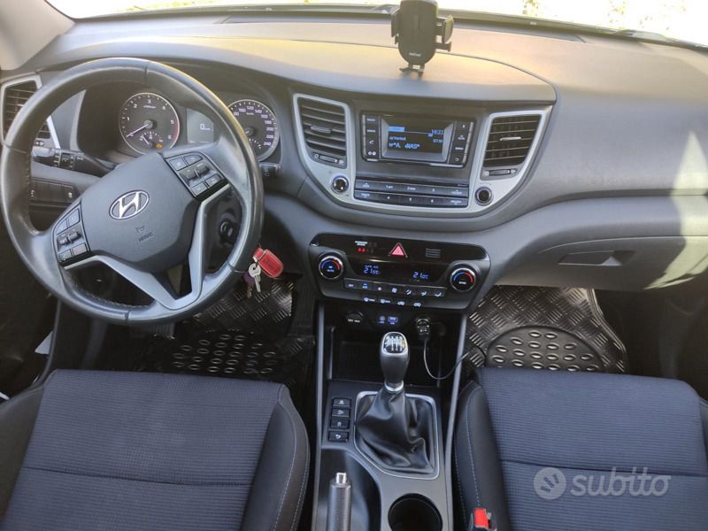 Usata Hyundai Tucson 116 CV (85 kW) 2017 Grigio SUV