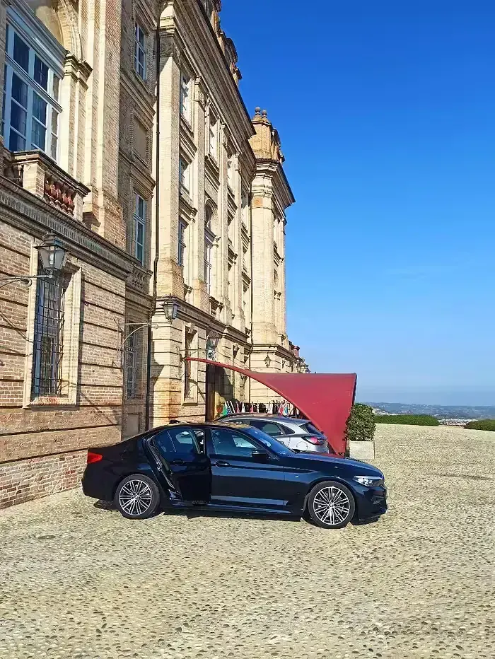 Usata BMW 520 Efficient Dynamics 190 CV (139 kW) 2019 Blu Berlina
