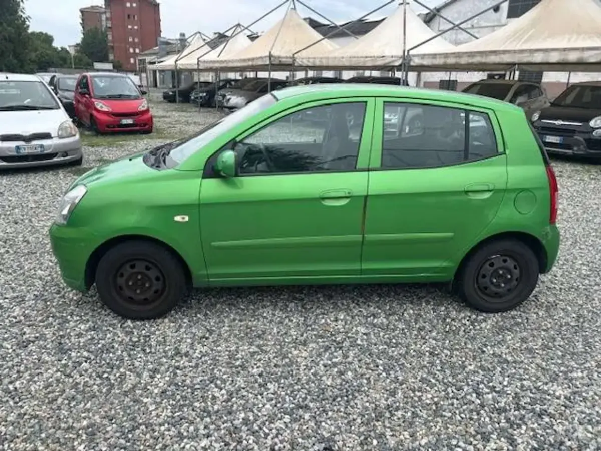 Usata Kia Picanto EX 65 CV (47 kW) 2006 Verde Utilitaria