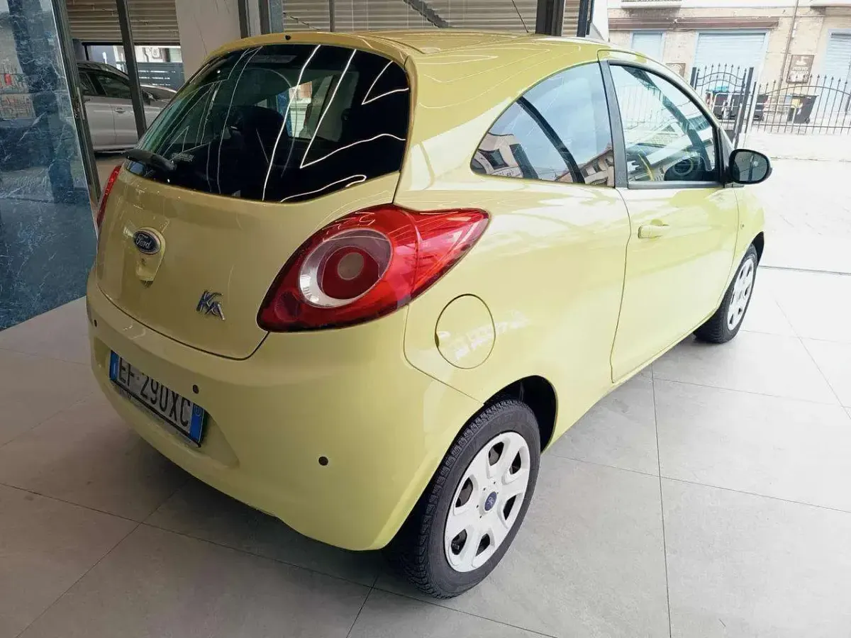 Usata Ford Ka 69 CV (50 kW) 2011 Verde Utilitaria