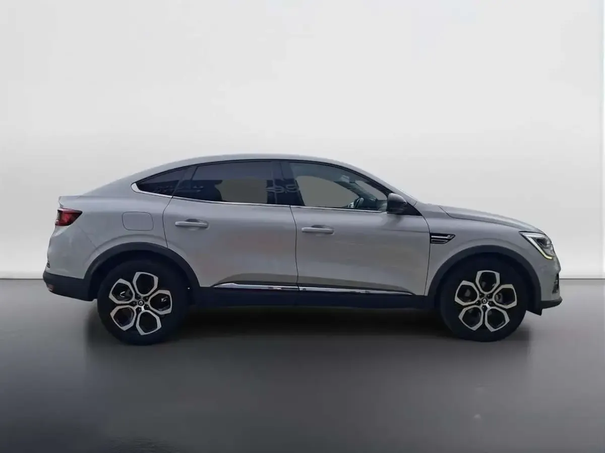 Usata Renault Arkana Intens 143 CV (105 kW) 2022 Bianco SUV