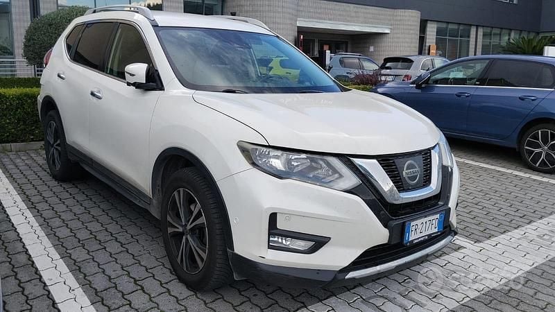 Usata Nissan X-Trail N-Connecta 131 CV (96 kW) 2017 Bianco SUV