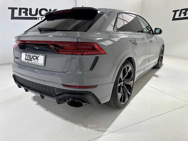Usata Audi RS Q8 S-Line 600 CV (441 kW) 2022 Gray SUV