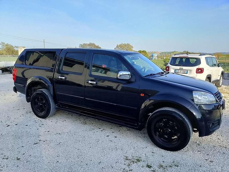 Usata Great Wall Steed 5 143 CV (105 kW) 2012 Nero SUV